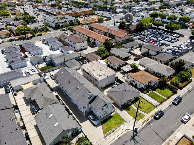 APT-1 - 1726 W 150 Th St, Home with 0 bedrooms, 0 bathrooms and 4 parking in Gardena CA | Image 8