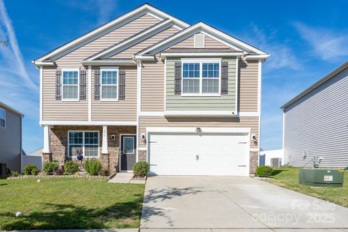 3294 Shining Rock St Sw, Concord, NC, 28027-0264 | Card Image