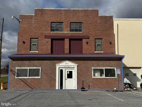 86 W Main St, REINHOLDS, PA, 17569-9513 | Card Image