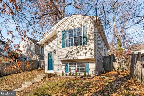 802 203rd St, PASADENA, MD, 21122-1560 | Card Image