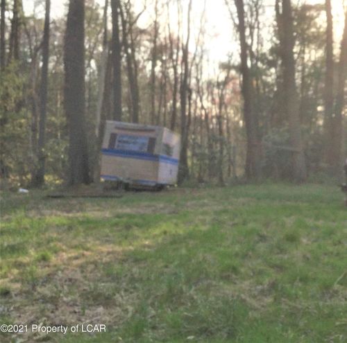 10H James Ln, Drums, PA, 18222-2263 | Card Image