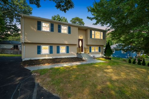 40 Old Farm Rd, Groton, CT, 06340-4512 | Card Image