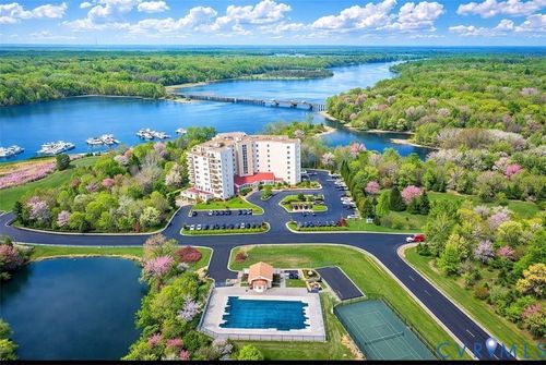 unit-804-301 Beacon Ridge Dr, Hopewell, VA, 23860-1766 | Card Image