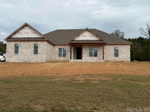 4 W Castlepines, Greenbrier, AR, 72058-8536 | Card Image