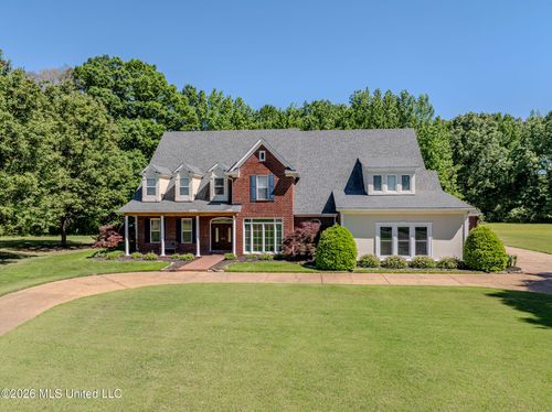 268 Bonnie Blue Ln, Olive Branch, MS, 38654-7352 | Card Image
