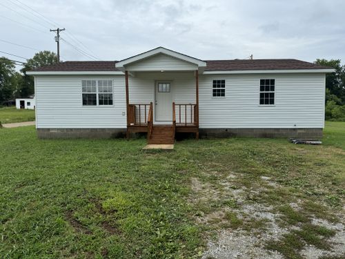 74 Mill St, Hollow Rock, TN, 38342-5814 | Card Image