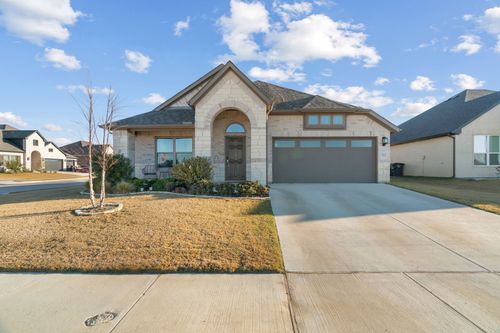 701 Bass Lake Ln, Cleburne, TX, 76033-4059 | Card Image