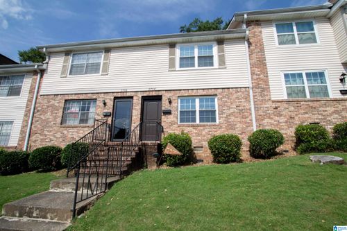 2754-2754 Southbury Cir, VESTAVIA HILLS, AL, 35216-3511 | Card Image