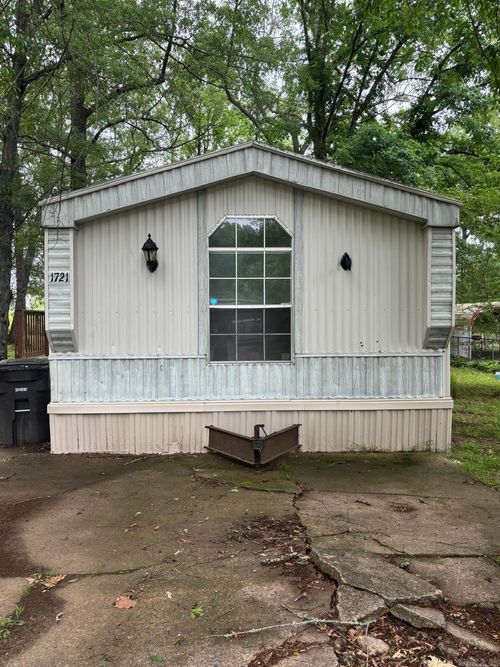 1721 Leonard Dr, Jacksonville, AR, 72076-3417 | Card Image