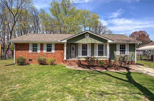 21 Fernwood Way Ne, Rome, GA, 30161-9620 | Card Image