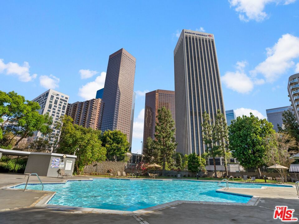 Residential in Los Angeles 2