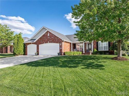 144 Stonebridge Bluff Dr, Maryville, IL, 62062-6493 | Card Image