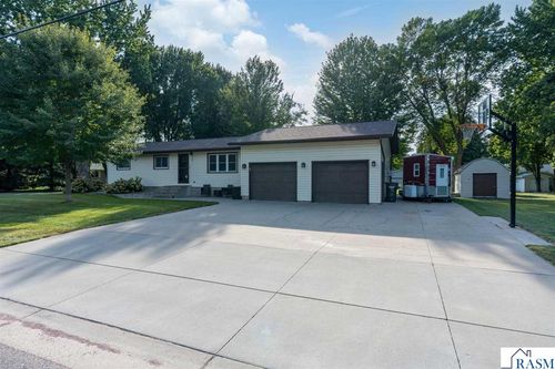 504 2nd Street, Cleveland, MN, 56017 | Card Image