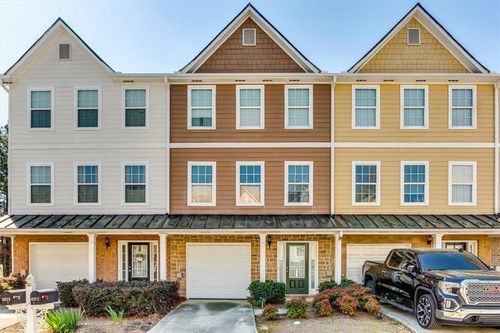 6371 Redan Sq, Lithonia, GA, 30058-7105 | Card Image