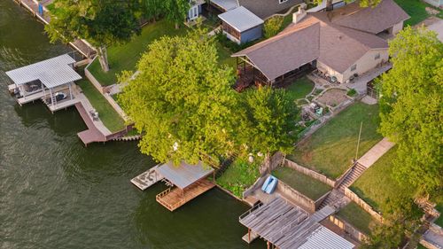 1402 County Road 135, Burnet, TX, 78611-5504 | Card Image