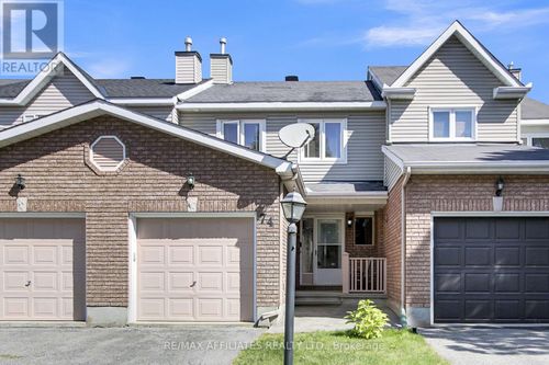 74 Markland Cres, Nepean, ON, K2G5Z6 | Card Image