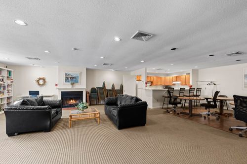 107 White Cedar Blvd, Portsmouth, NH, 03801-6504 | Card Image