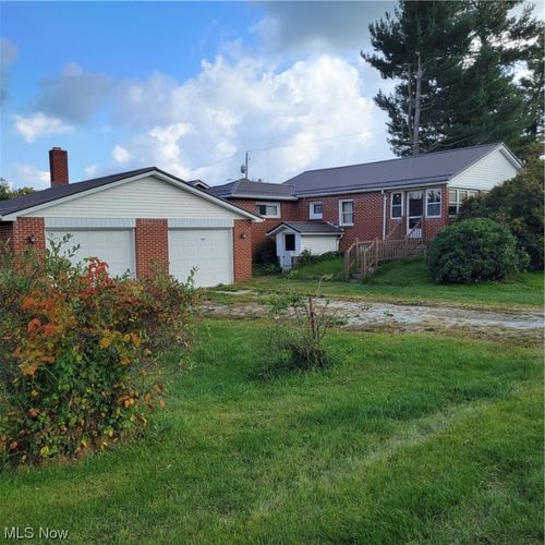 145 S Water St, Leesville, OH, 44639-3315 | Card Image
