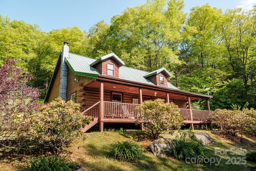 2266 Sugar Mountain Road, Newland, NC, 28657 | Card Image