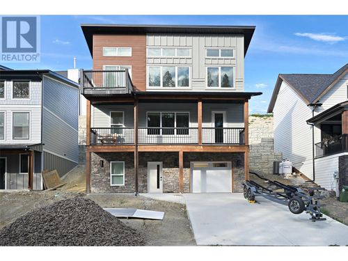 726 Taynton Dr, Invermere, BC, V0A1K4 | Card Image