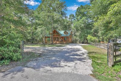 Home sits on a combined total (Lots 14 & 15) of over 5.8 acres of land!! - A UNIQUE FIND in this area. Horses allowed (2 per acre). | Image 2