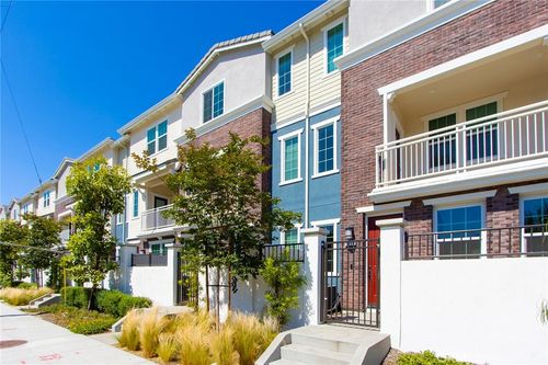 6899 Magnolia Ave, Buena Park, CA, 90621-3708 | Card Image
