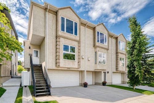 2405 17 St Sw, Calgary, AB, T2T4M9 | Card Image