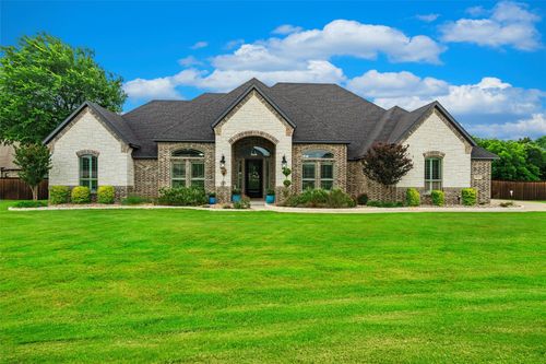 7211 Dillon Cir, Midlothian, TX, 76065-6536 | Card Image