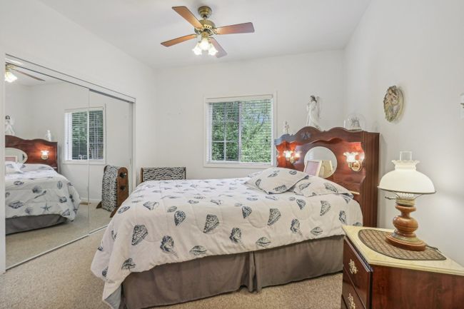 38332 N 8 Th St, House other with 3 bedrooms, 2 bathrooms and 2 parking in Spring Grove IL | Image 11
