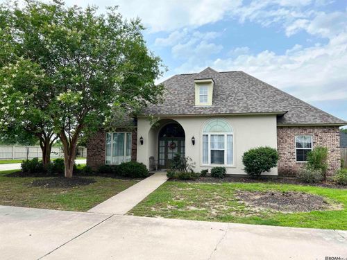 40020 Gadwall Ct, Gonzales, LA, 70737-8540 | Card Image