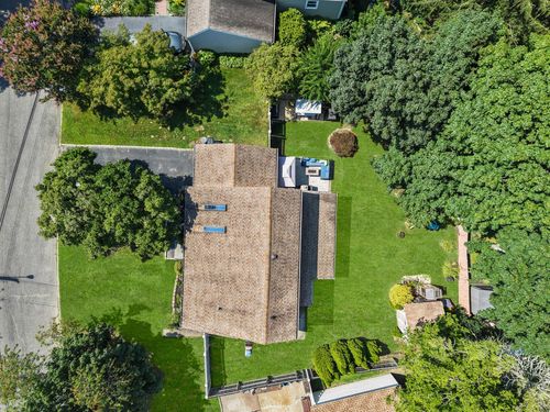 24 Gregory Dr, Ronkonkoma, NY, 11779-4324 | Card Image