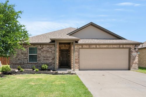 8840 Landergin Mesa Dr, Fort Worth, TX, 76131-1758 | Card Image