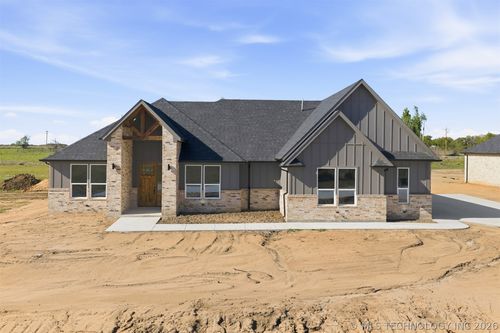 6146 Slim Pickens Lane, Marietta, OK, 73448 | Card Image