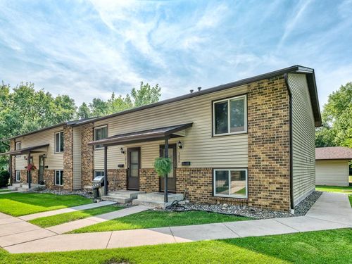 5808 W 26th St, Saint Louis Park, MN, 55416-1777 | Card Image