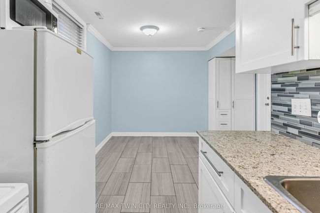 1 - 31 Southdale Ave, Home with 0 bedrooms, 1 bathrooms and 1 parking in Kitchener ON | Image 9