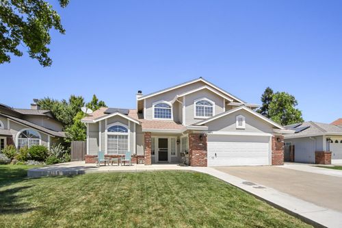 2977 Kathy Cir, West Sacramento, CA, 95691-4813 | Card Image