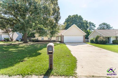 117 Cherren Dale Dr, Warner Robins, GA, 31088-6062 | Card Image
