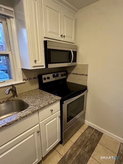 apt-3-8-53 Hiltbrand Rd, Bristol, CT, 06010-4883 | Card Image