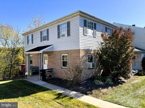 236 Lexington Rd, SCHWENKSVILLE, PA, 19473-1204 | Card Image