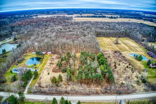 00 33 Mile Rd, Armada, MI, 48005 | Card Image