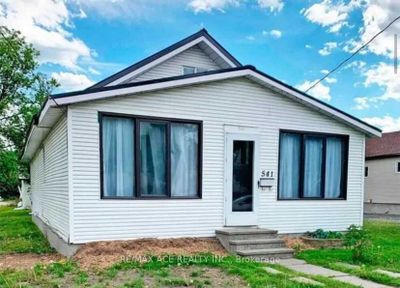 541 Church St, House other with 2 bedrooms, 1 bathrooms and 3 parking in Fort Frances ON | Image 1