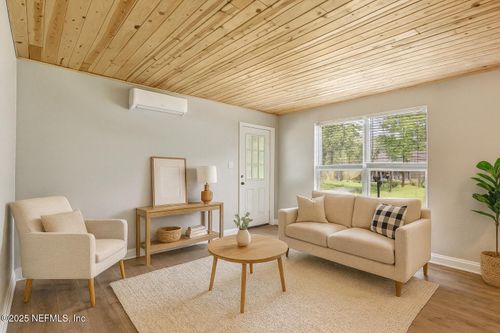 243 Ravenswood Dr, St Augustine, FL, 32084-3043 | Card Image