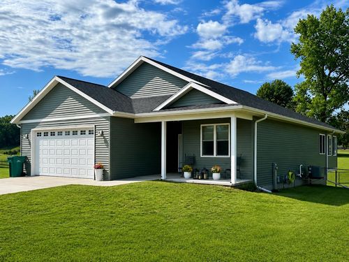 N6736 Clover Lane, Pacific, WI, 53954 | Card Image