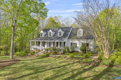 2075 Piper Way, KESWICK, VA, 22947-9157 | Card Image