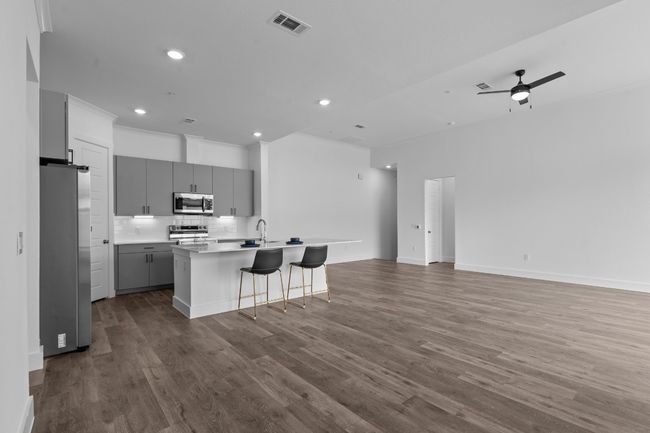 4917 - 1664 Hillside Ter, Home with 4 bedrooms, 3 bathrooms and null parking in Buda TX | Image 17