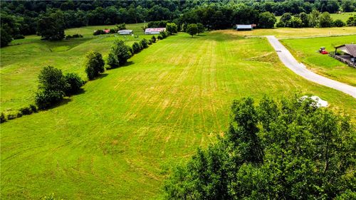 541 Reed Valley Rd, Fayetteville, AR, 72704-6228 | Card Image