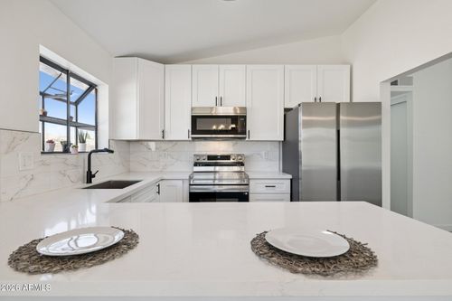 5108 E Shomi St, Phoenix, AZ, 85044-4113 | Card Image