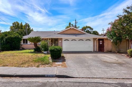 531 Sycamore Drive, Fairfield, CA, 94533 | Card Image