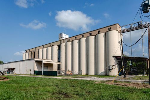 2243 North St., Nome, TX, 77629 | Card Image