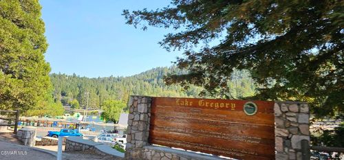 23796 Scenic Dr, Crestline, CA, 92325-9314 | Card Image